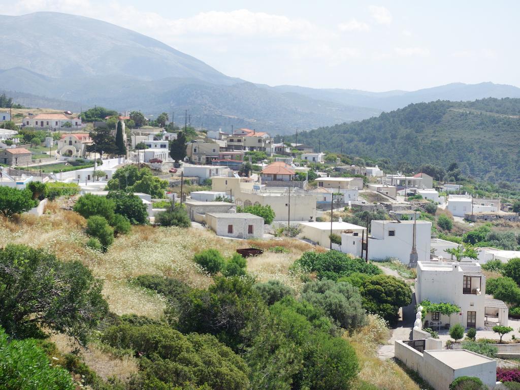 Thomas Hotel Monolithos  Exterior photo