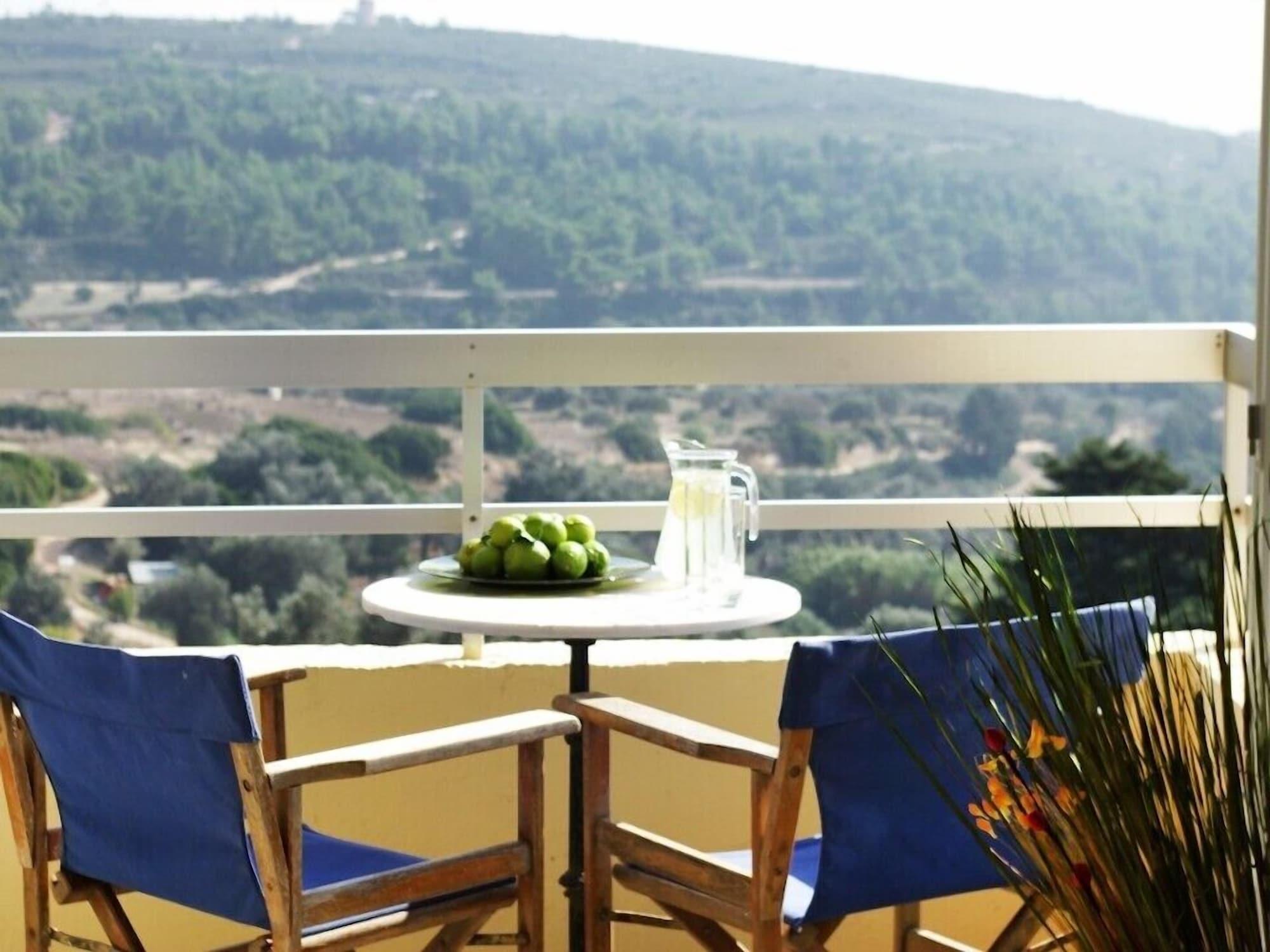 Thomas Hotel Monolithos  Exterior photo