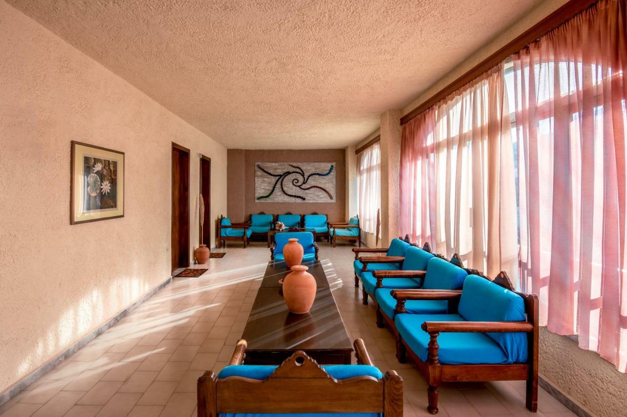 Thomas Hotel Monolithos  Exterior photo
